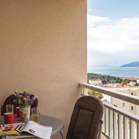 Stunning Apartment In Makarska With Wifi Екстериор снимка